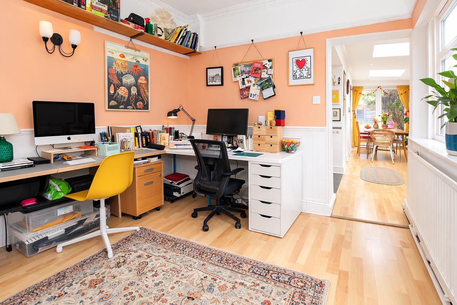 2 bed property in St. James Road, Carshalton